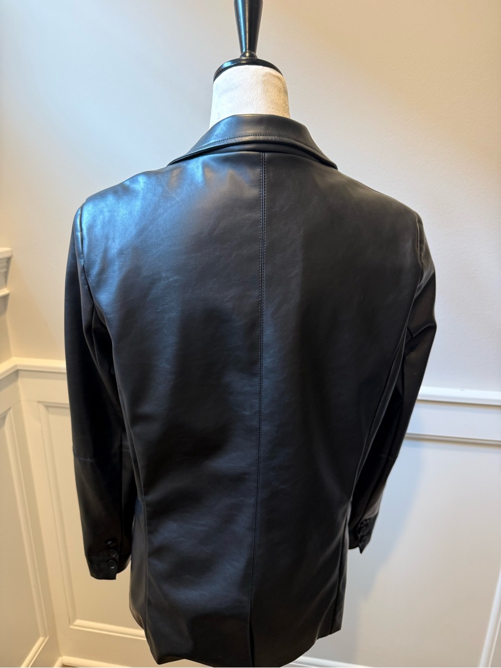 Evereve Sz S Black Leather Blazer Jacket - Women's Tailored Single-Button Coat - Picture 2 of 5